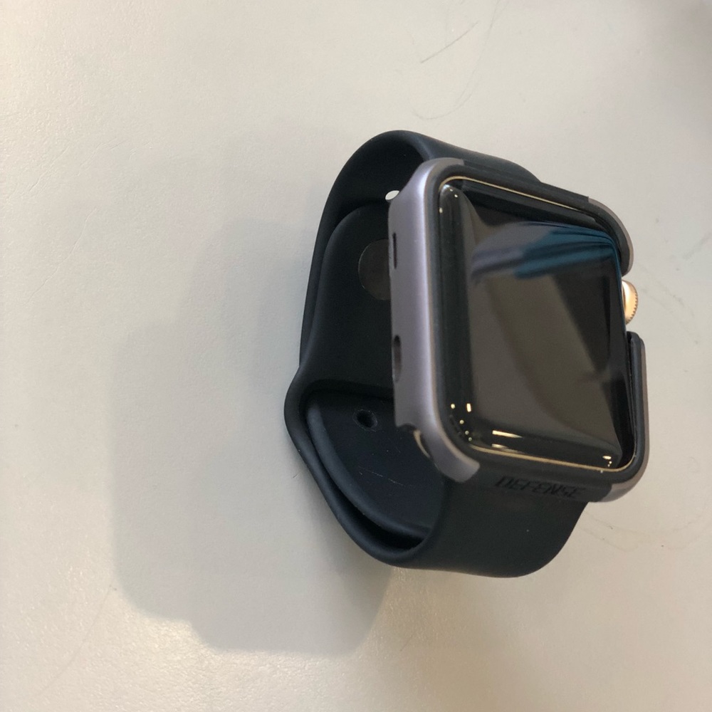 Apple Watch - Picture 3 of 4